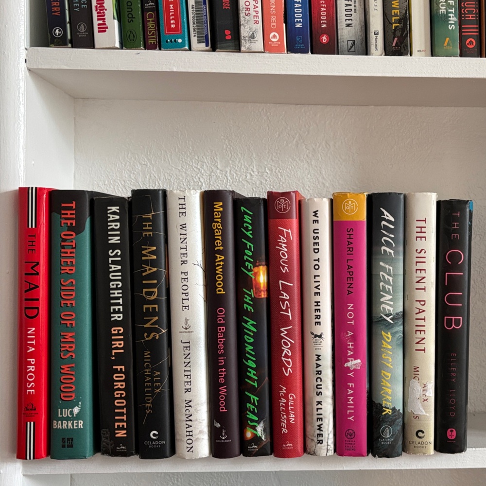 Thriller book bundles! 📚